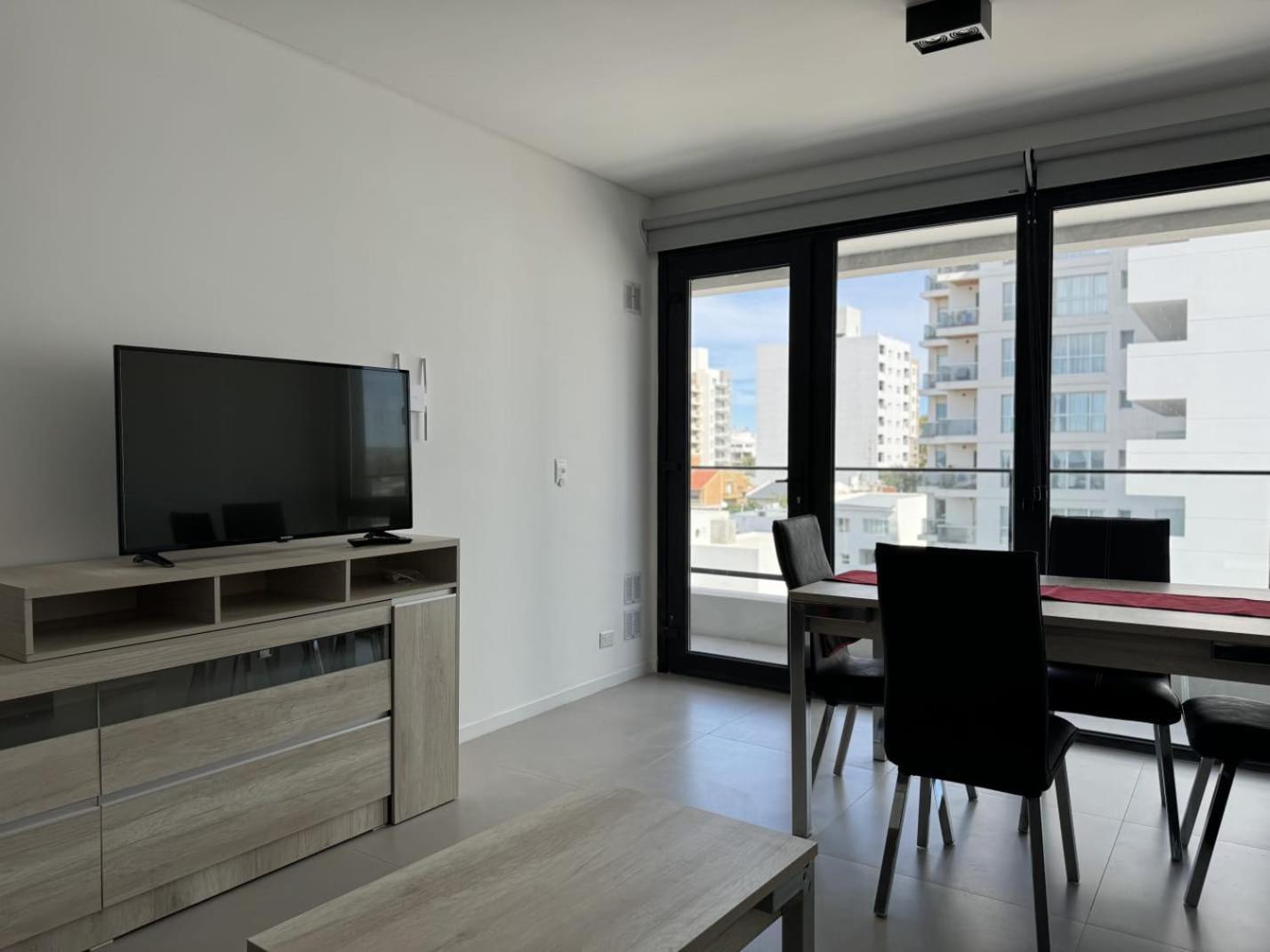 Edificio Grimm Apartment *