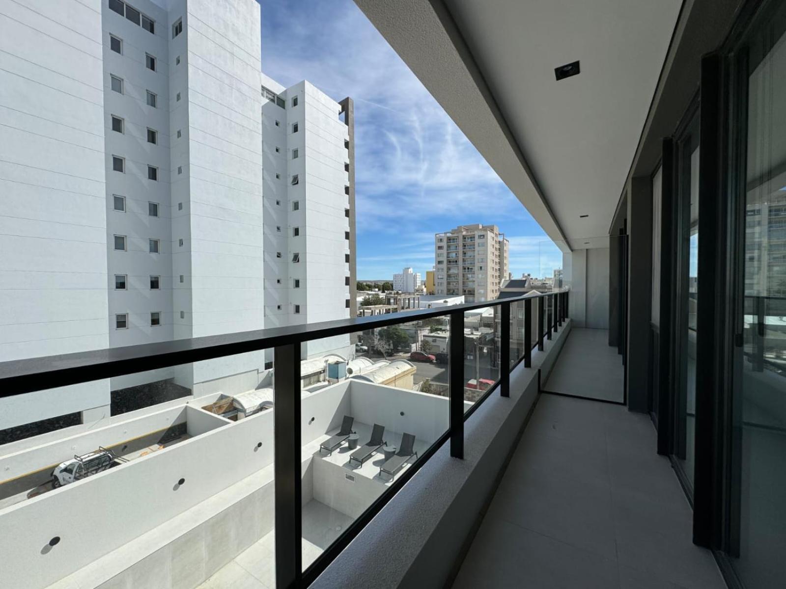 Edificio Grimm Apartment *